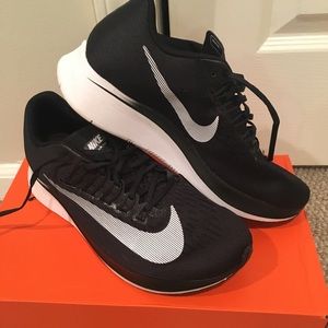 Nike Zoom Fly Women’s Sneakers Size 9